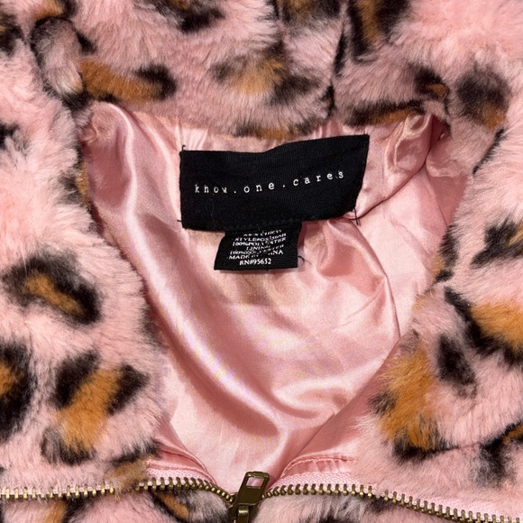 Pink Leopard Print Faux Fur Bomber Jacket w/ Silky Interior Lining - Picture 2 of 4